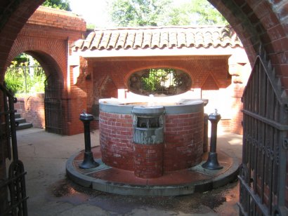 Rinfreschiamoci in una delle tante fontanelle del parco del Capitol